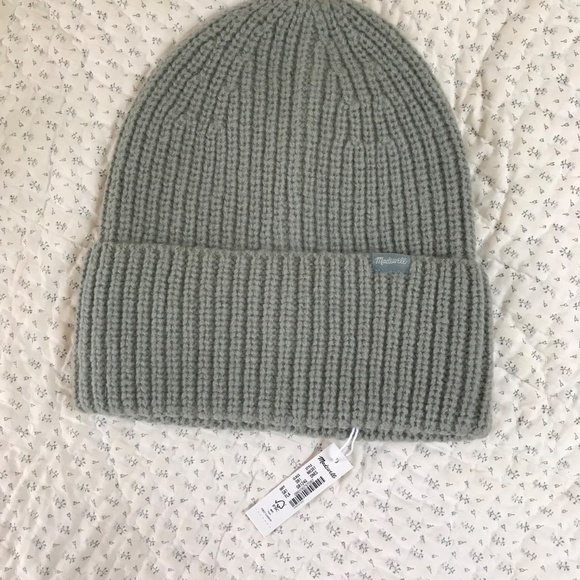 NWT Madewell Knit hat Forgotten Landscape Chunky Merino Wool Cuffed Beanie - Picture 1 of 4